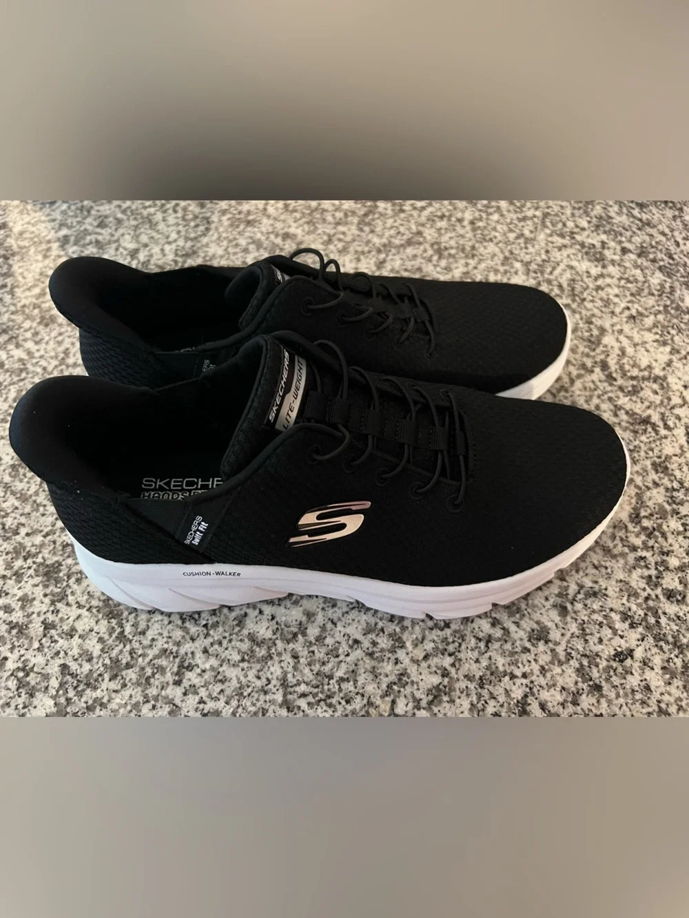 Sketchers Swift Fit Cushion Walkers